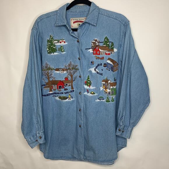 Vintage  Embroidered Winter Scene Chambray Shirt Sz Medium - Picture 1 of 5